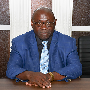 Euloge ITOUA,  conseiller aux évaluations financières